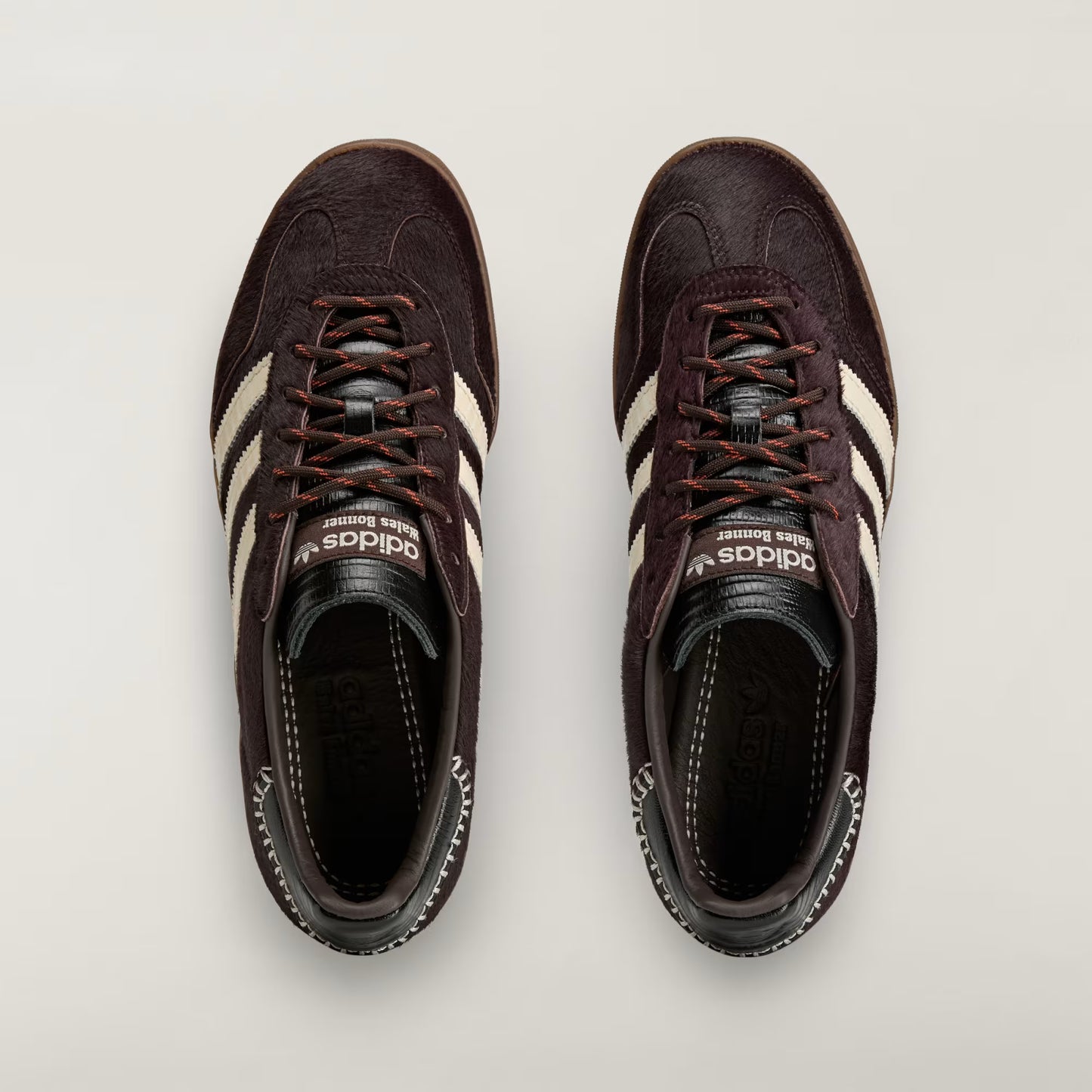 SHOES WITH A COLD CEMENT CONSTRUCTION FOR DURABILITY.