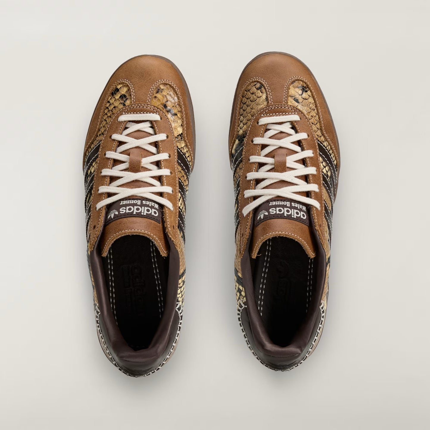 SHOES WITH A COLD CEMENT CONSTRUCTION FOR DURABILITY.